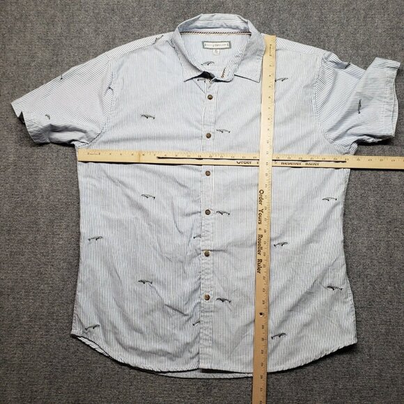 PD&C Shirt Mens XL Blue White Striped Embroidered Fish Polycotton Button Up - Picture 9 of 10